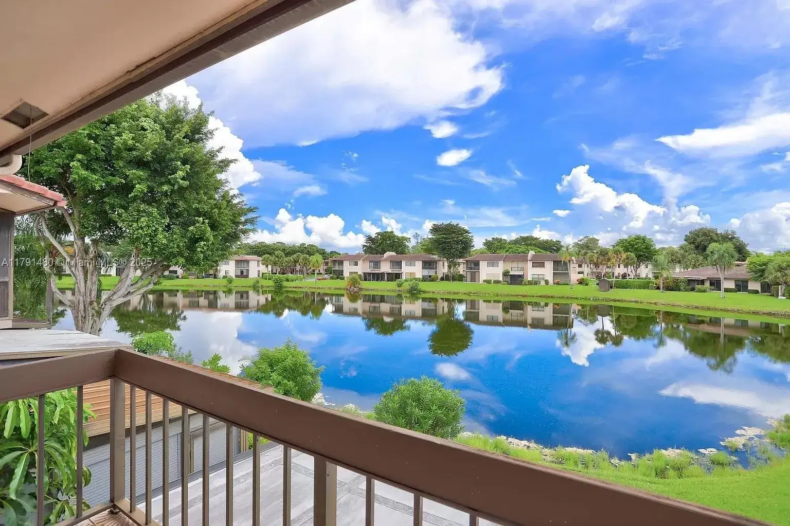 2 bedroom 2 bath Residential for sale at 21338 Juego Cir # 11C, Boca Raton FL 33433
