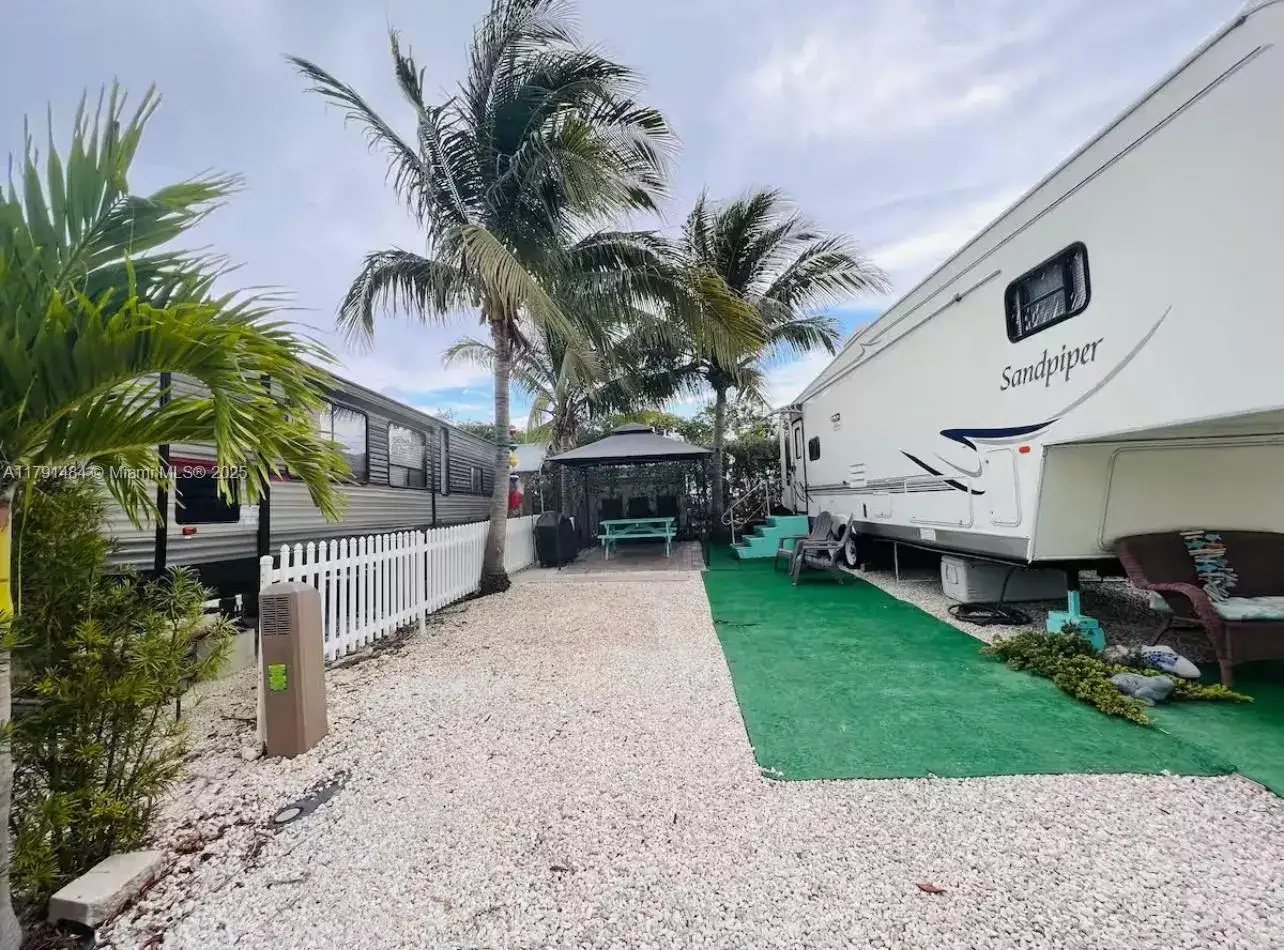 Land/Boat Docks for sale at 325 Calusa St #5, Key Largo FL 33037