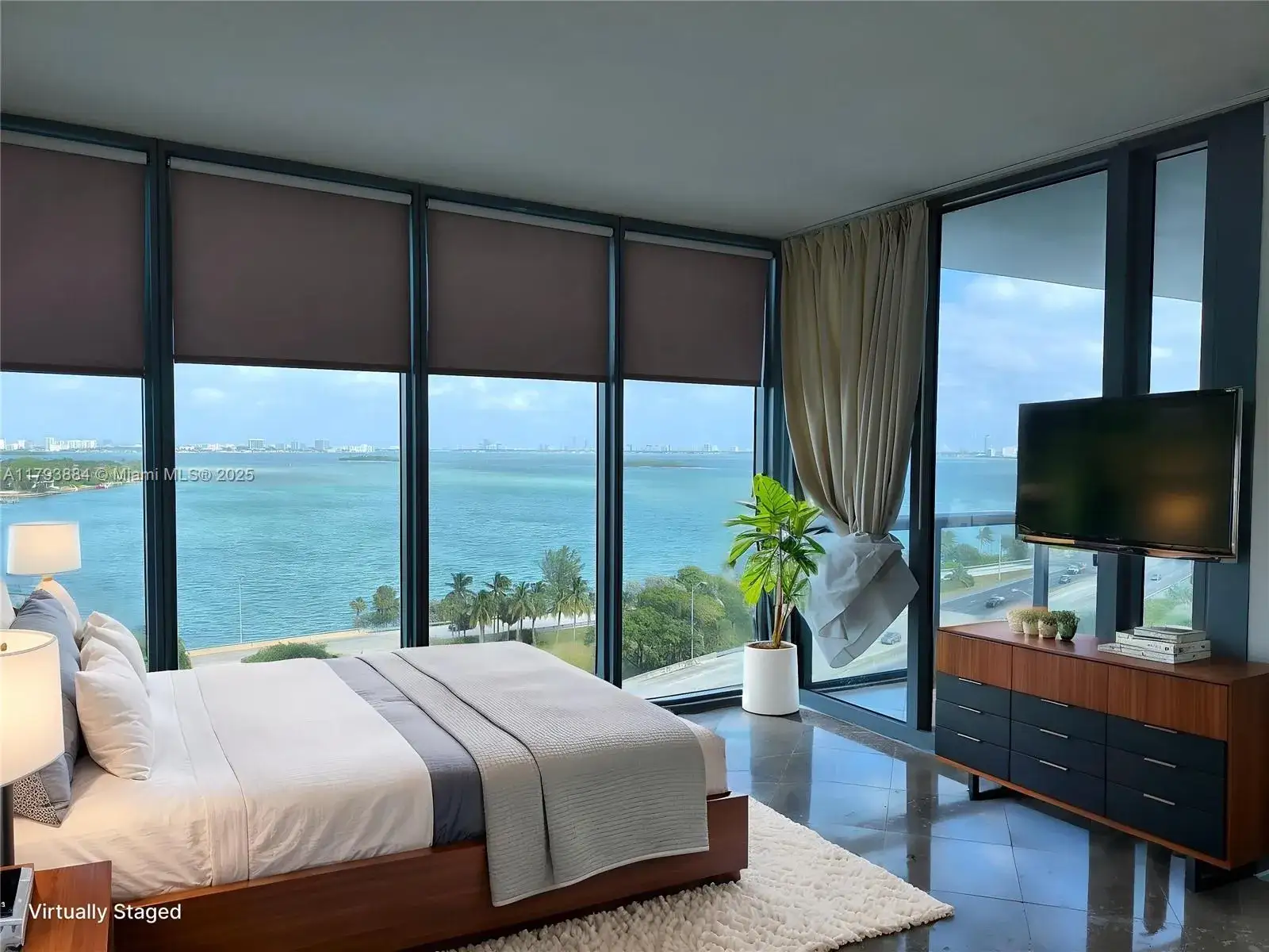 2 bedroom 2 bath Residential for sale at 601 NE 36th St # 1010, Miami FL 33137
