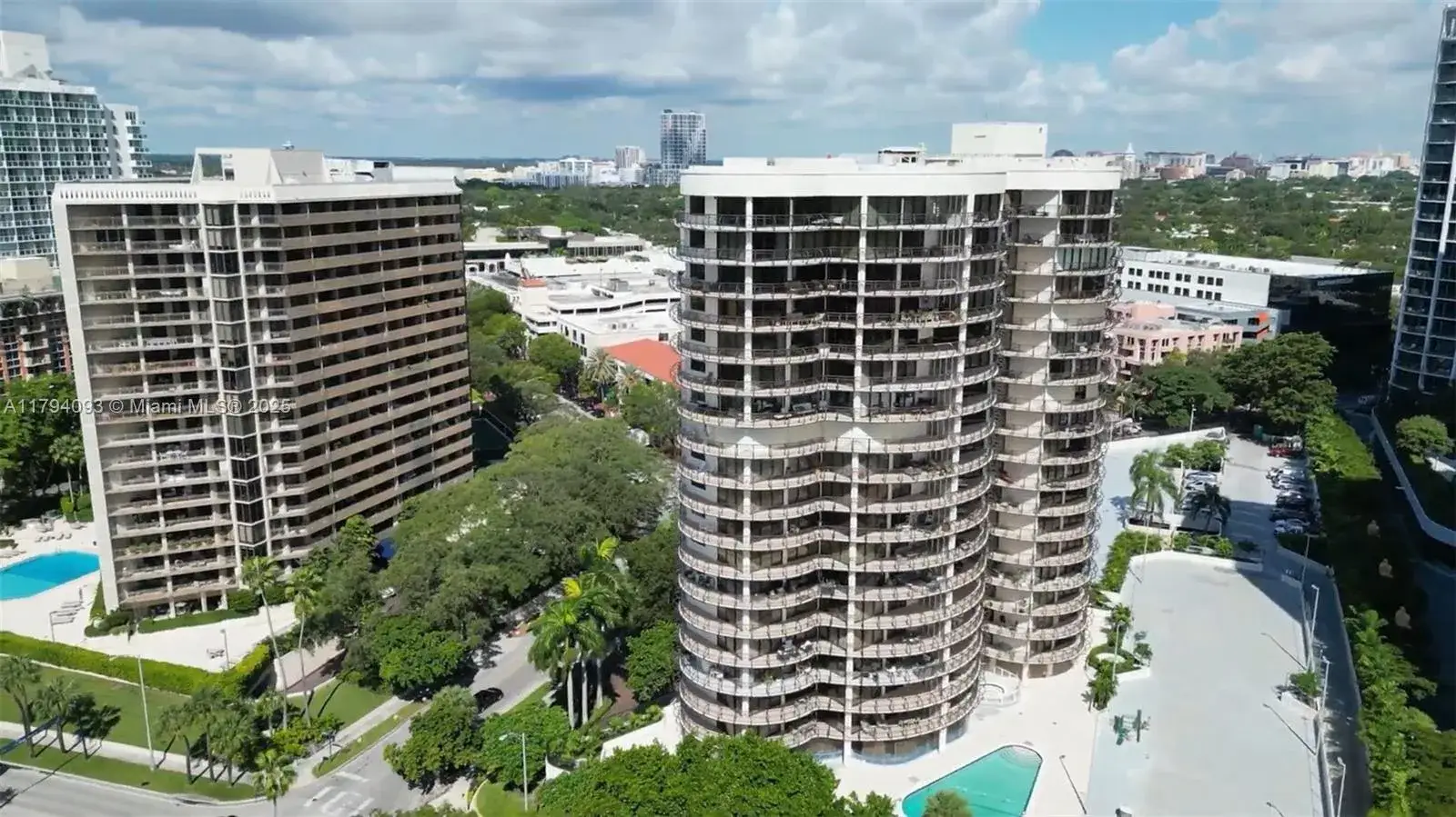 Commercial Sale for sale at 2843 S Bayshore Dr # 2, Miami FL 33133