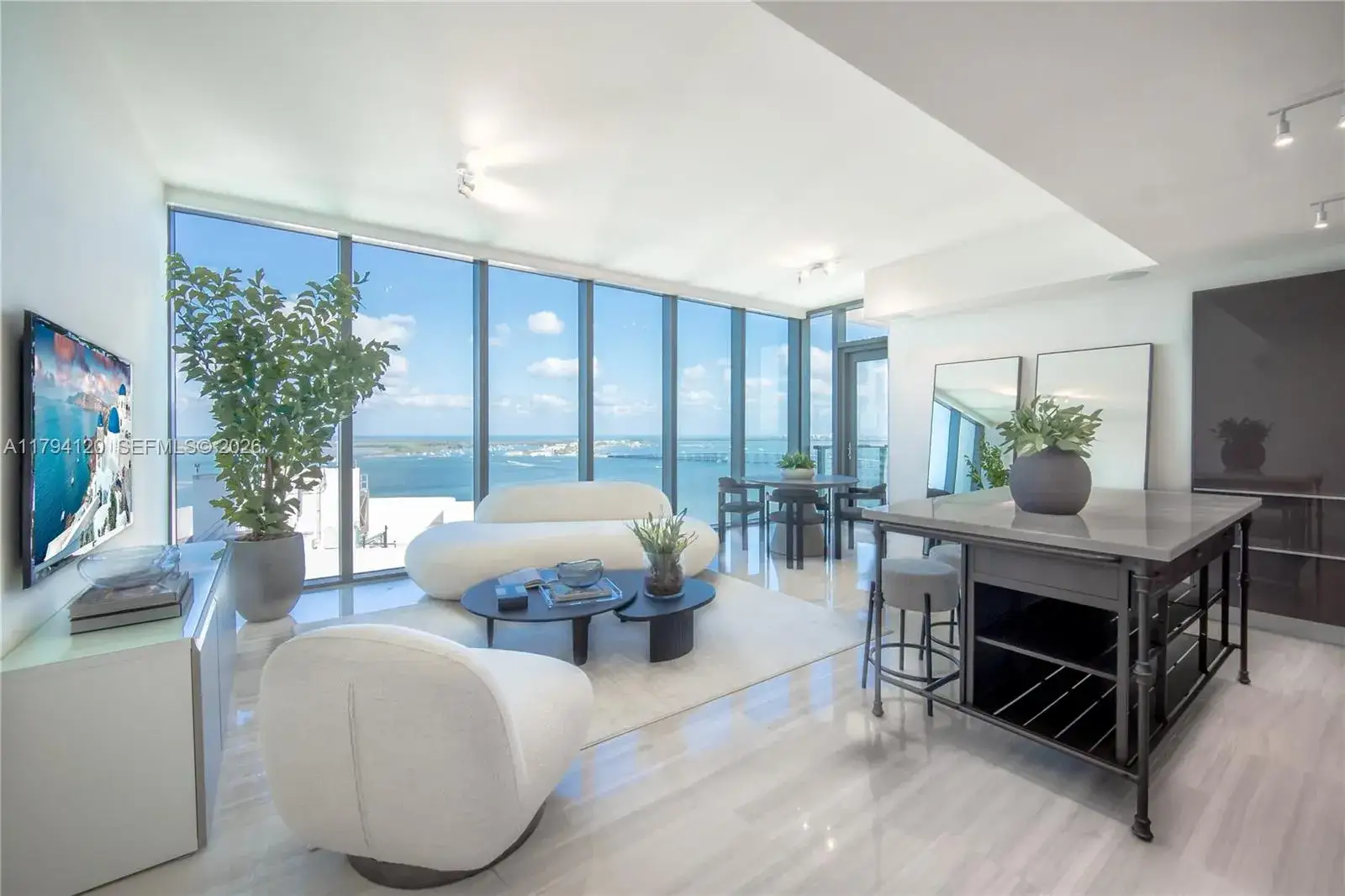 2 bedroom 2 bath Residential for sale at 1451 Brickell Ave # 2703, Miami FL 33131