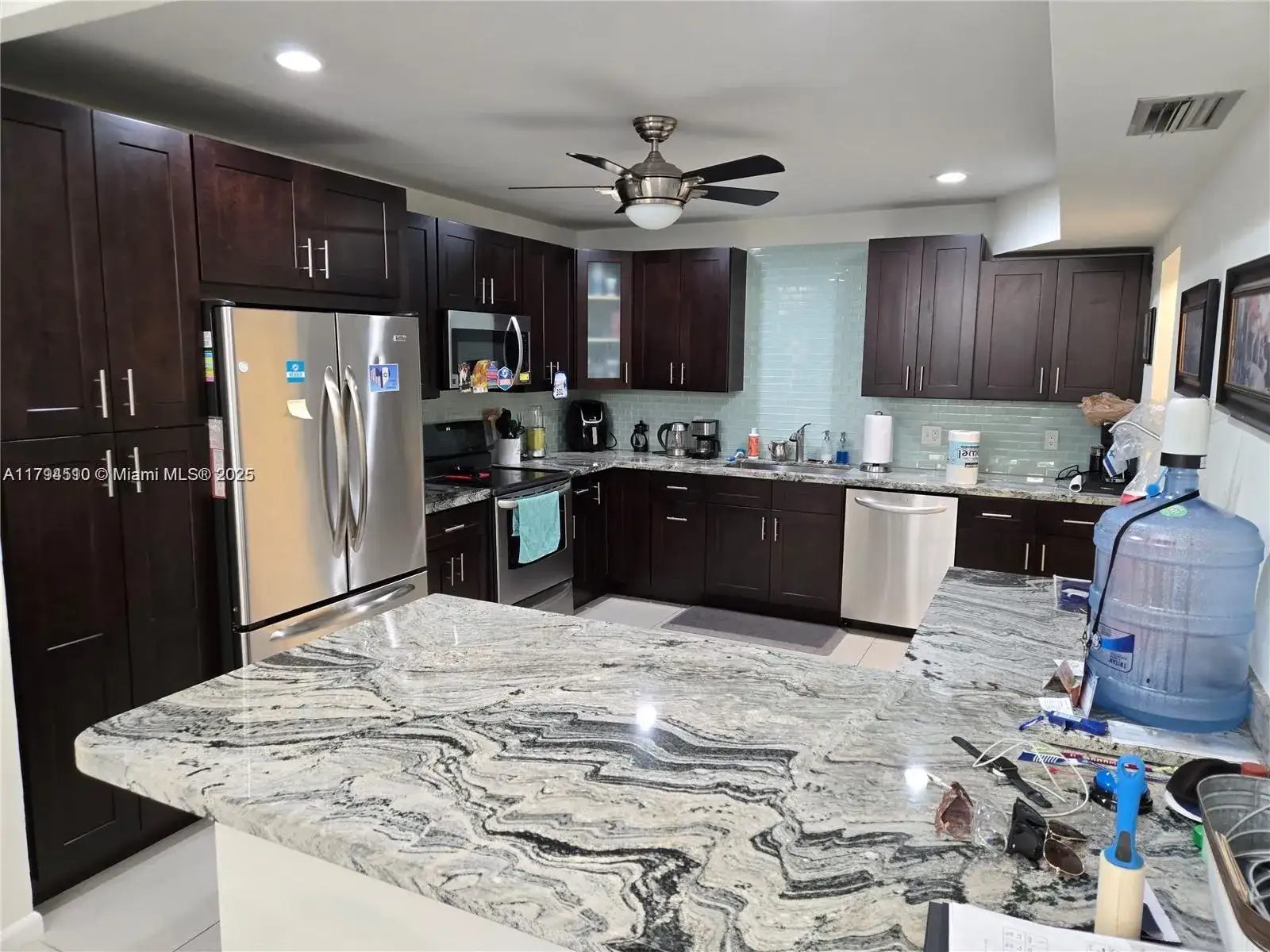 3 bedroom 2 bath Residential for sale at 295 Jacaranda Dr # 20, Plantation FL 33324