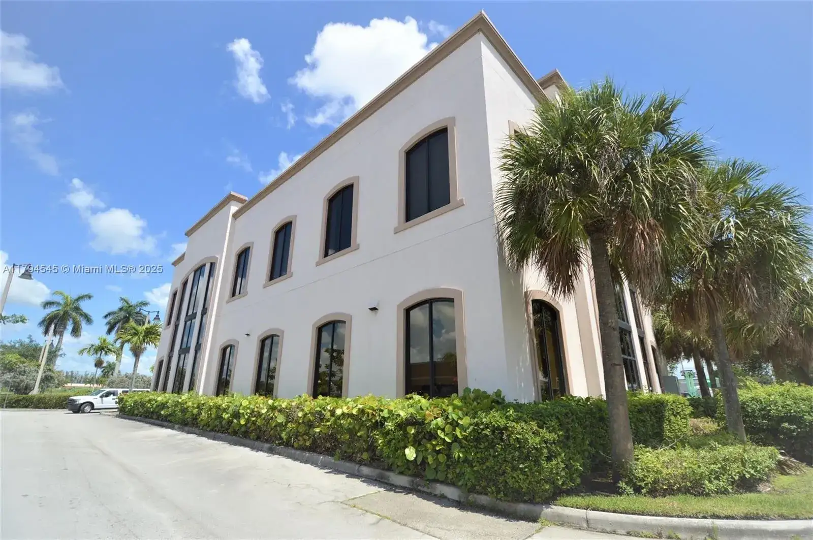 Commercial Sale for sale at 33004 S Dixie Hwy, Florida City FL 33034