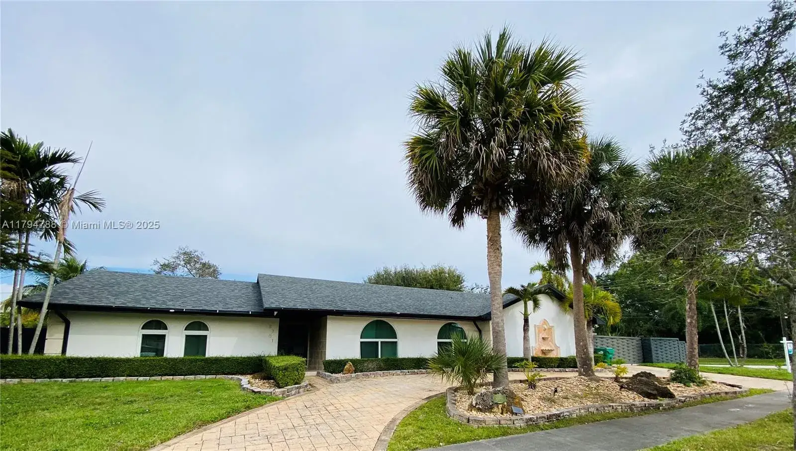 4 bedroom 2 bath Residential for sale at 8701 SW 191st St, Cutler Bay FL 33157