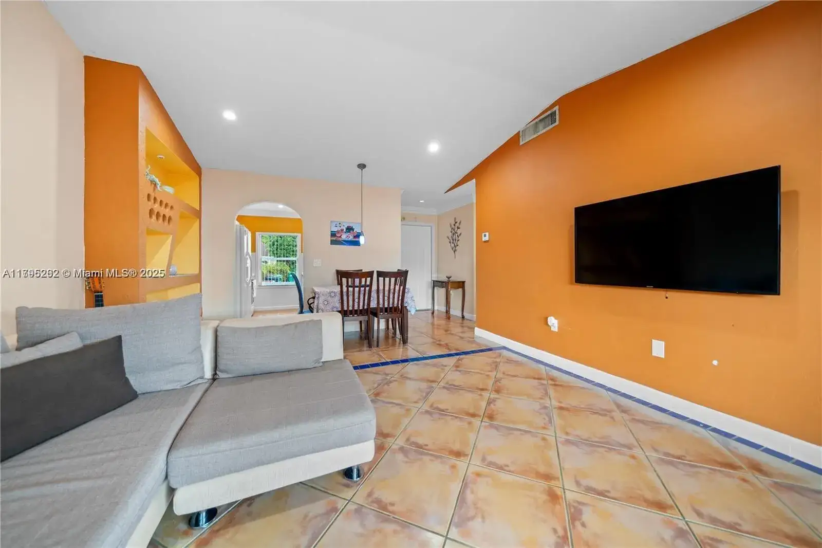 2 bedroom 1 bath Residential for sale at 14054 SW 53rd Ter # 0, Miami FL 33175