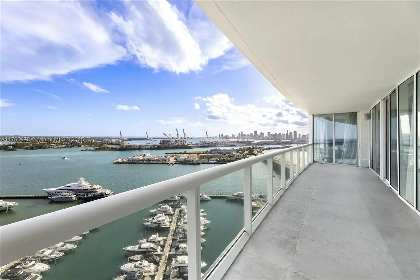 3 bedroom 3 bath Residential for sale at 450 Alton Rd # 2303, Miami Beach FL 33139