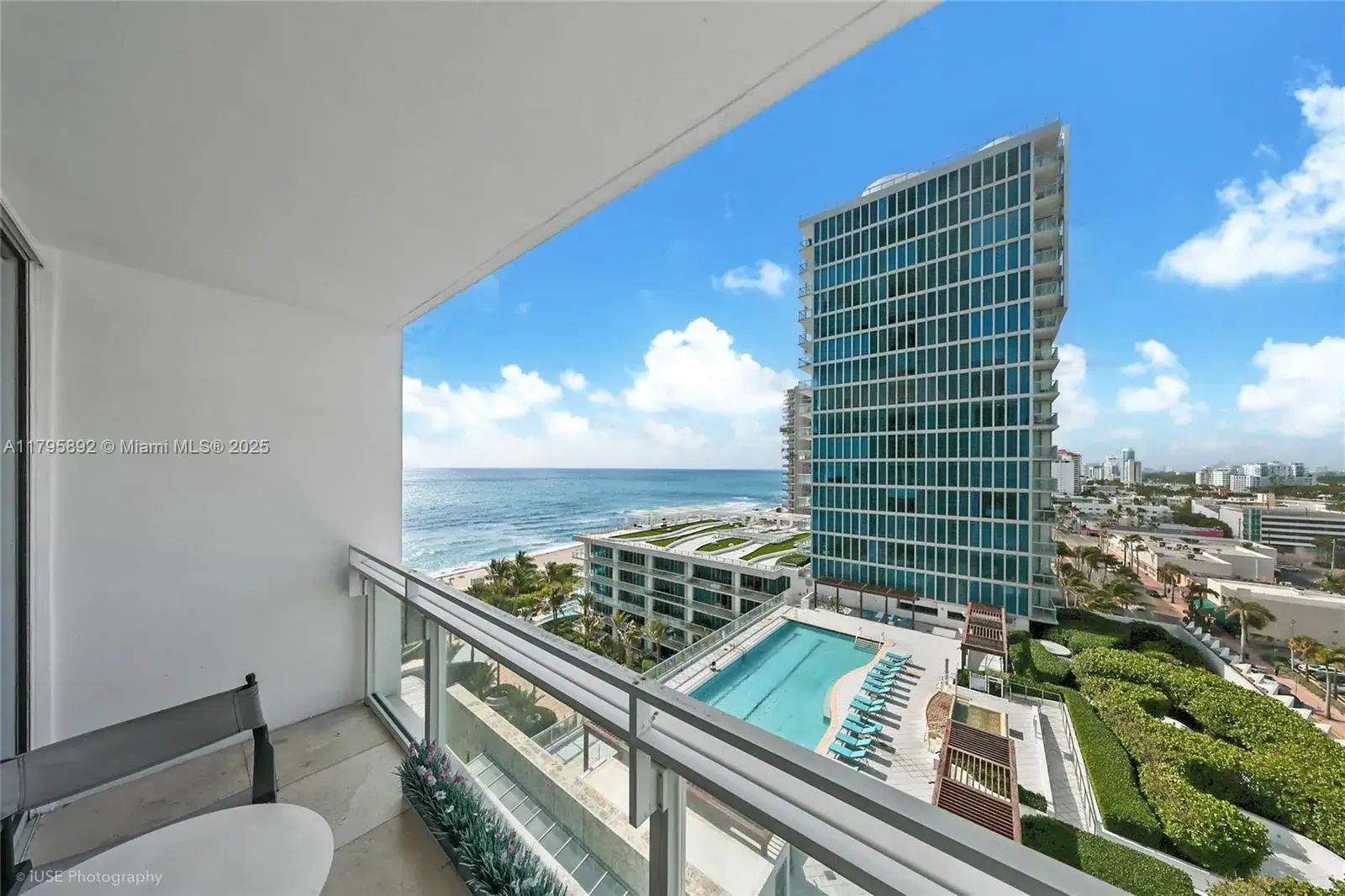2 bedroom 2 bath Residential for sale at 6801 Collins Ave # 1111, Miami Beach FL 33141