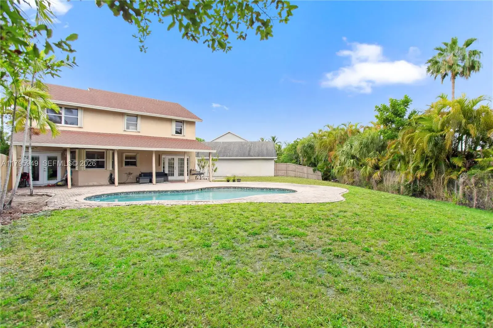 4 bedroom 2 bath Residential for sale at 1051 SW 95th Ter, Pembroke Pines FL 33025