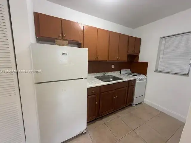 1 bedroom 1 bath Residential for sale at 3698 William Ave # 5, Miami FL 33133