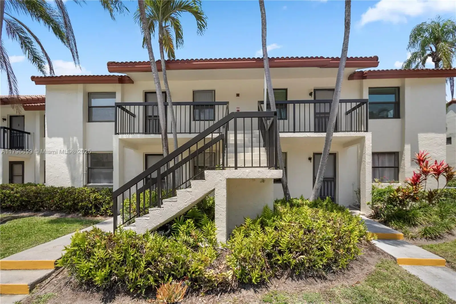 2 bedroom 2 bath Residential for sale at 22053 Palms Way # 106, Boca Raton FL 33433