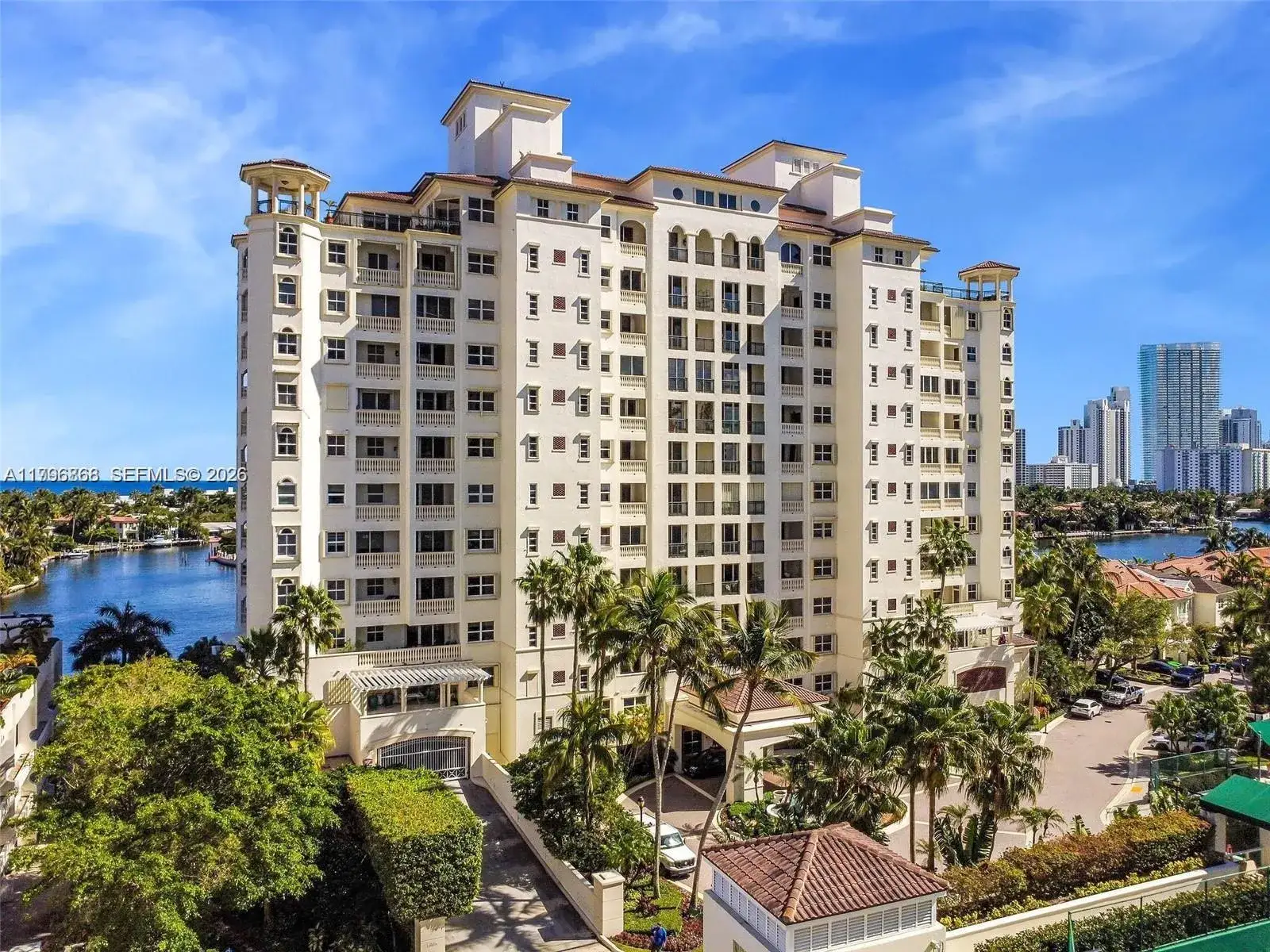 3 bedroom 3 bath Residential Lease for rent at 20165 NE 39 PL # 403, Aventura FL 33180