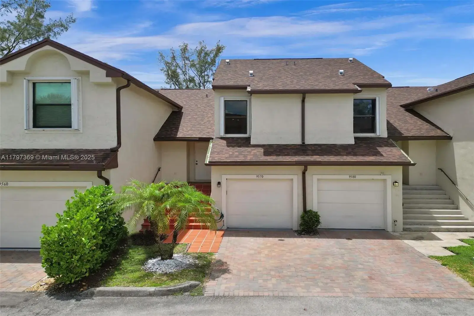 2 bedroom 2 bath Residential Lease for rent at 9570 SW 3rd Ct, Pembroke Pines FL 33025
