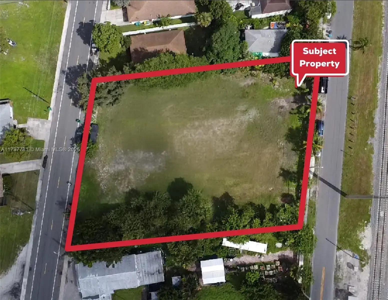 Commercial Sale for sale at 112 NW 4th Ave, Dania Beach FL 33004