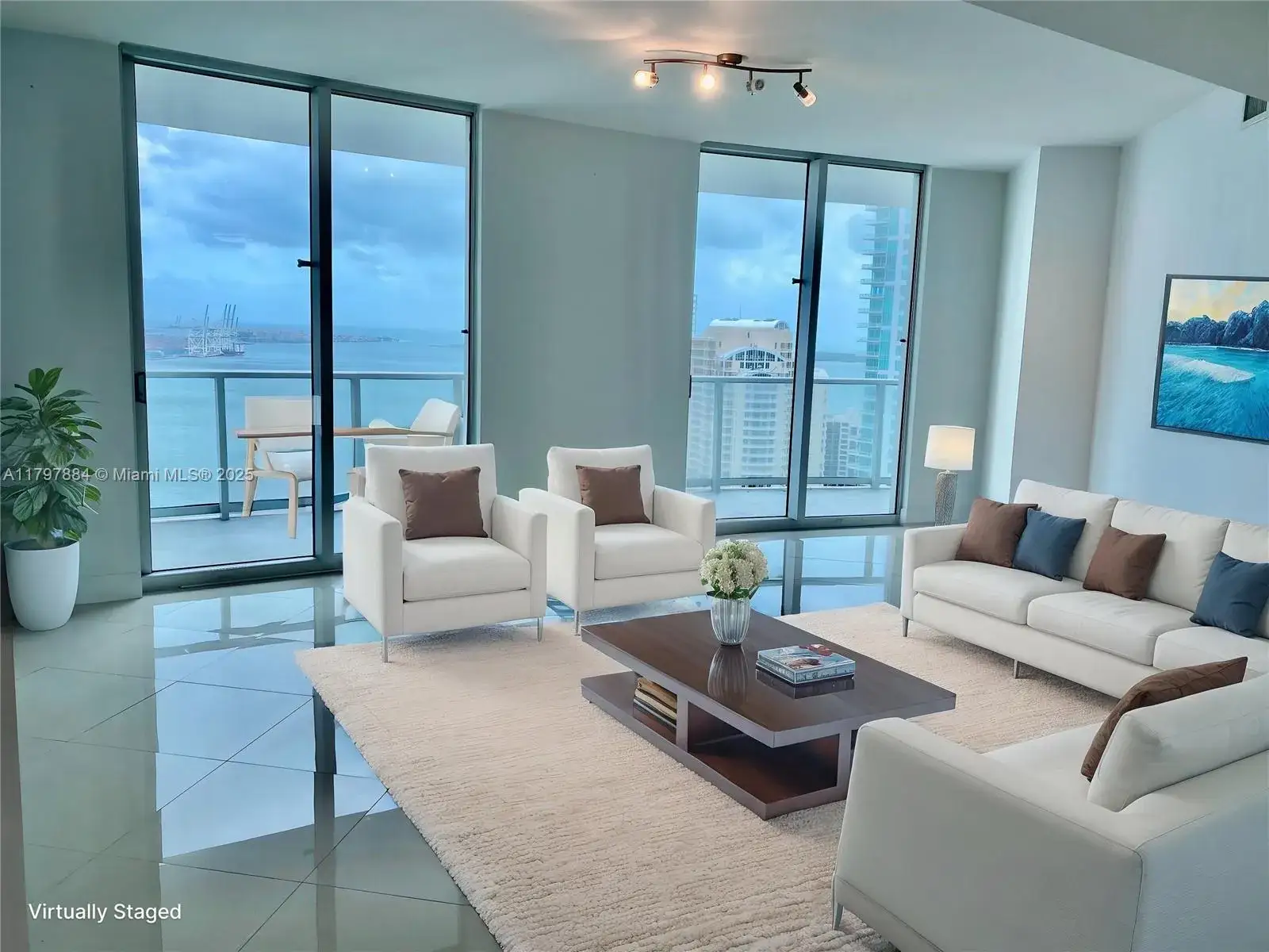 2 bedroom 2 bath Residential for sale at 300 S Biscayne Blvd # 2710, Miami FL 33131