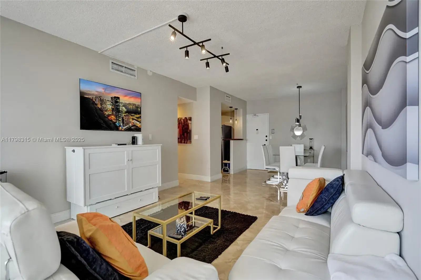 2 bedroom 2 bath Residential Lease for rent at 1980 S Ocean Dr # 7J, Hallandale Beach FL 33009