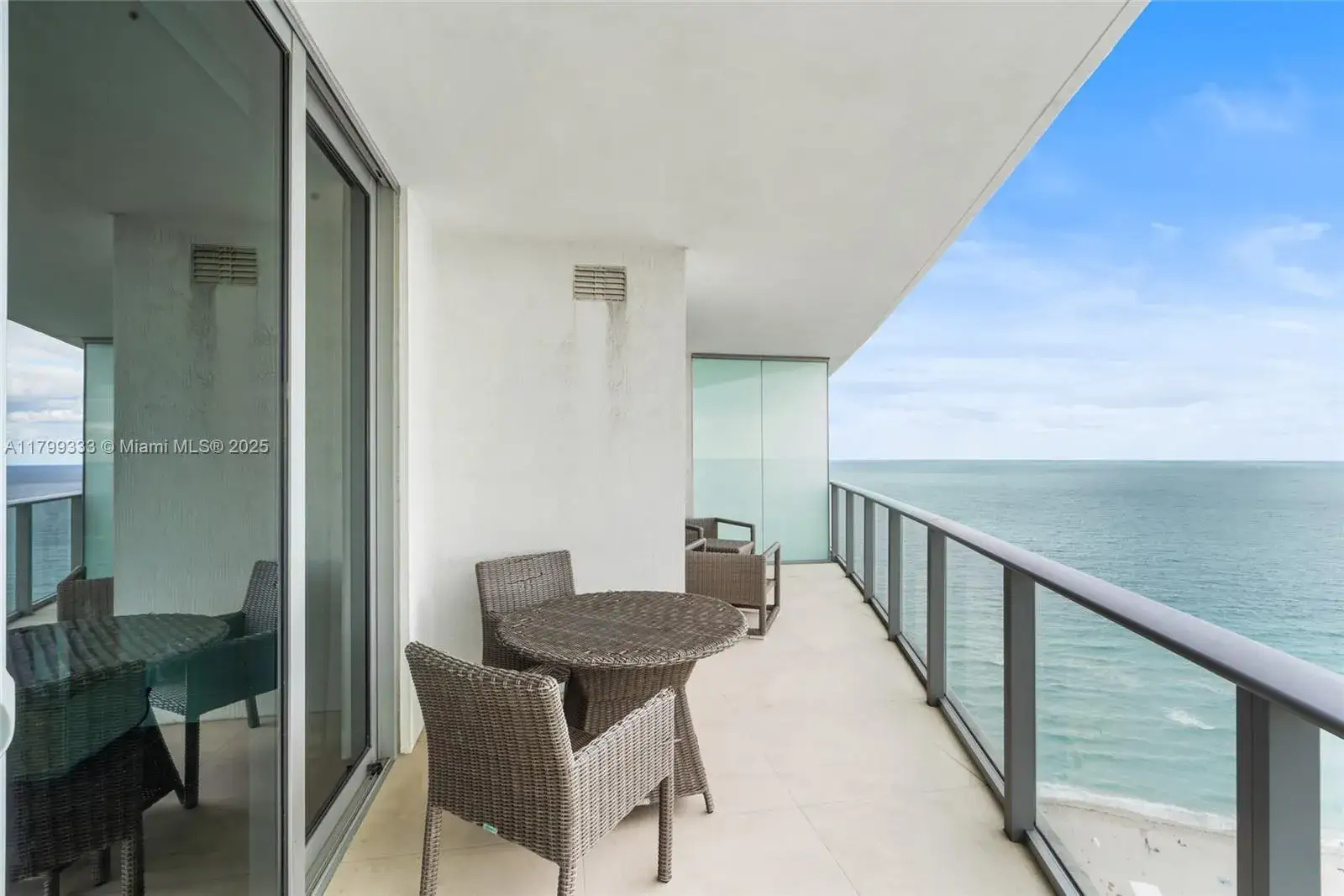 1 bedroom 1 bath Residential Lease for rent at 4111 S Ocean Dr # 2307, Hollywood FL 33019
