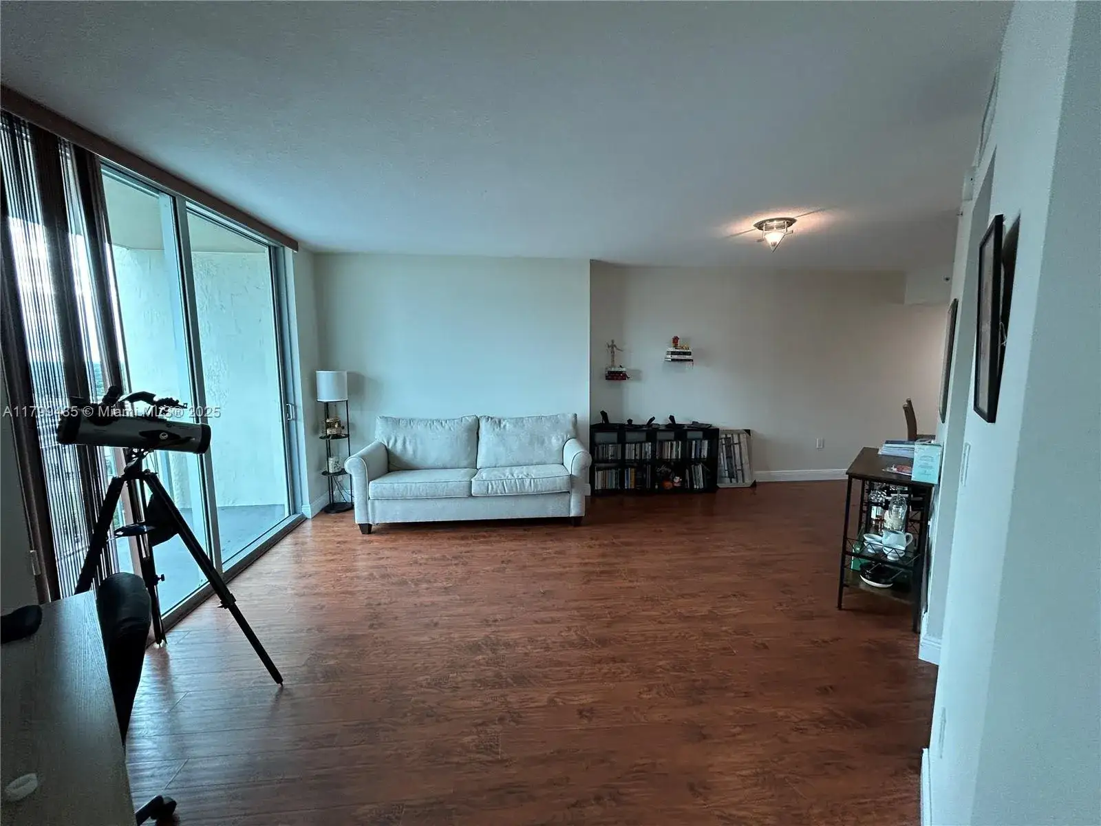 1 bedroom 1 bath Residential for sale at 9066 SW 73rd Ct # 1504, Miami FL 33156
