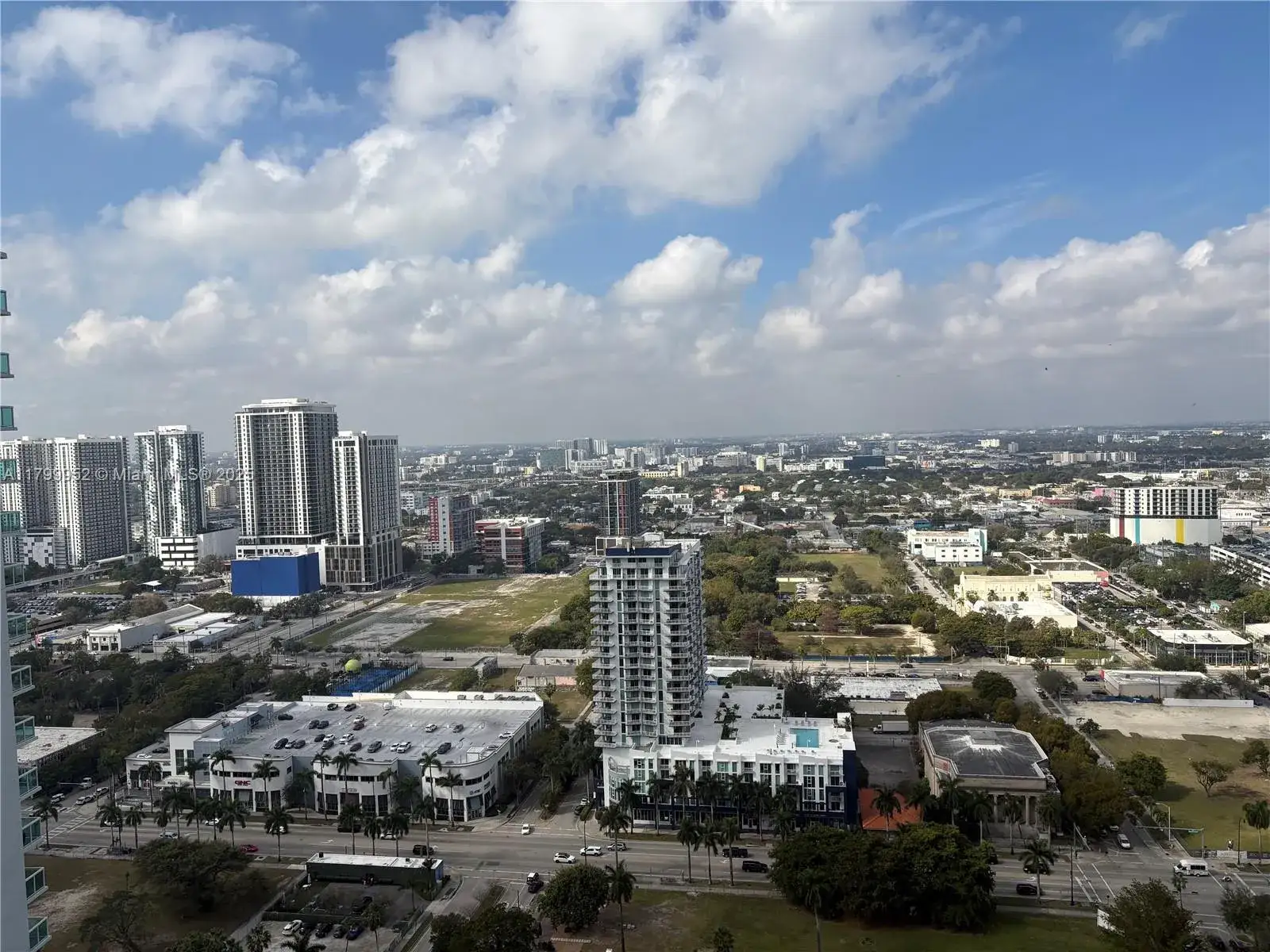 1 bedroom 1 bath Residential Lease for rent at 1800 N Bayshore Dr # 3508, Miami FL 33132