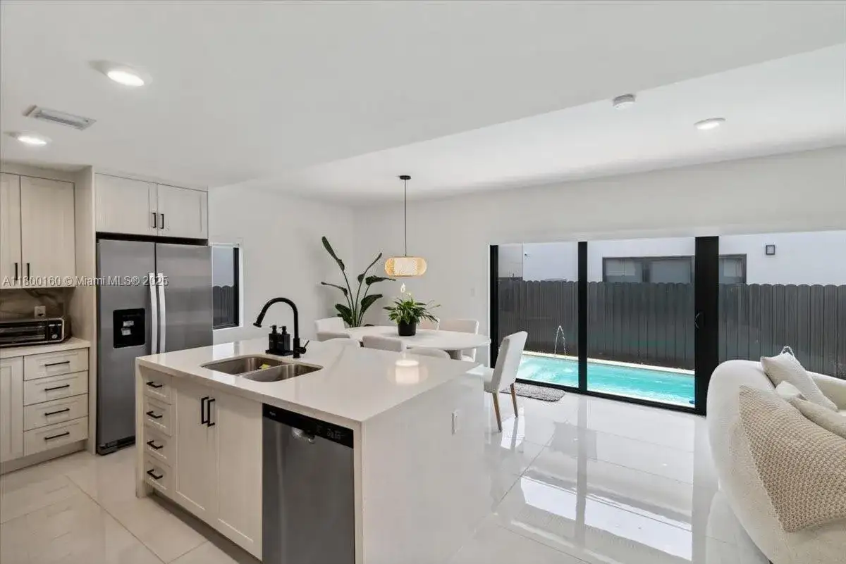 5 bedroom 3 bath Residential for sale at 1396 NW 3rd St, Florida City FL 33034