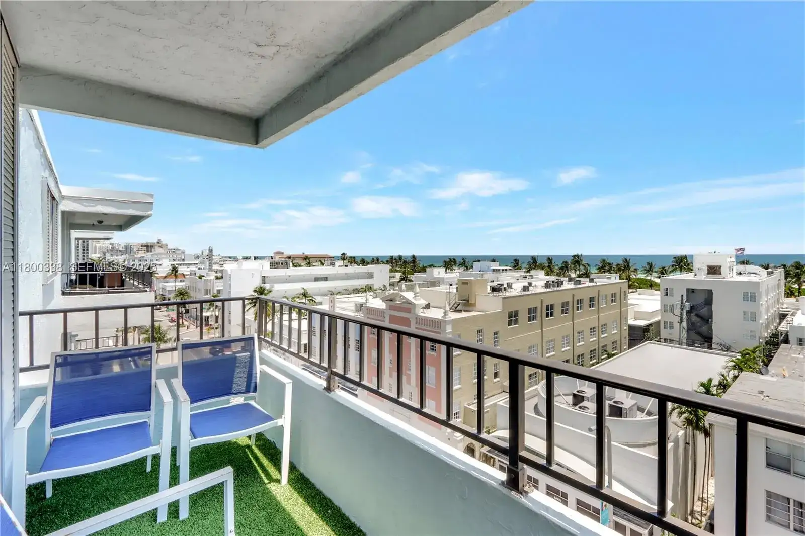 1 bedroom 1 bath Residential for sale at 720 Collins Ave, Miami Beach FL 33139