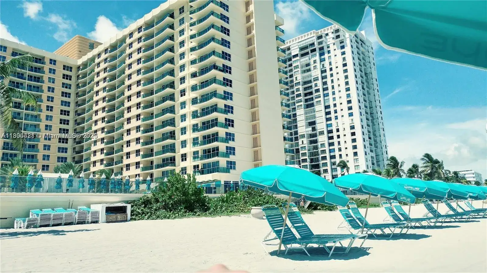 1 bedroom 1 bath Residential Lease for rent at 2501 S OCEAN DR, Hollywood FL 33019