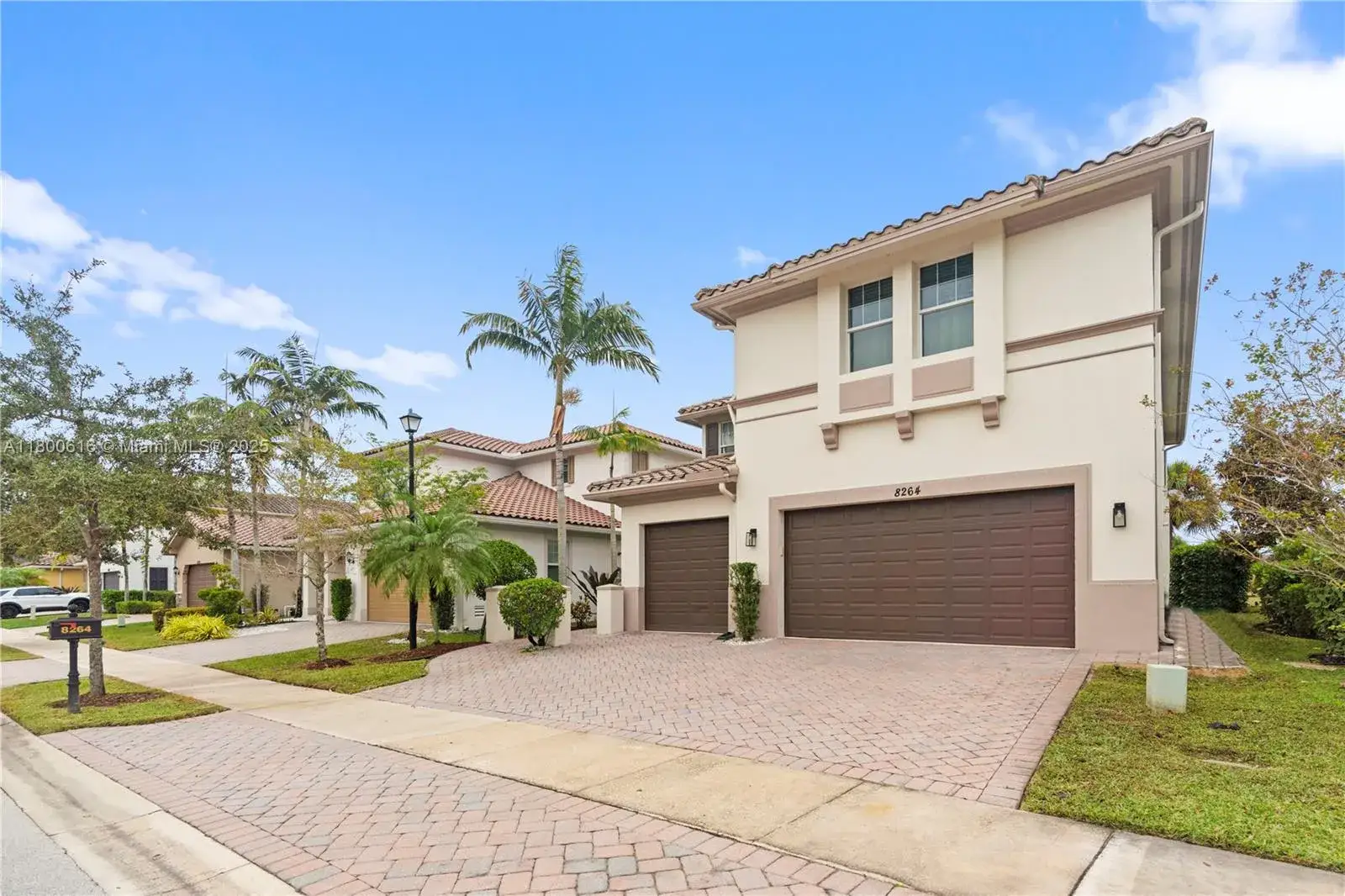5 bedroom 4 bath Residential for sale at 8264 NW 118th Way, Parkland FL 33076