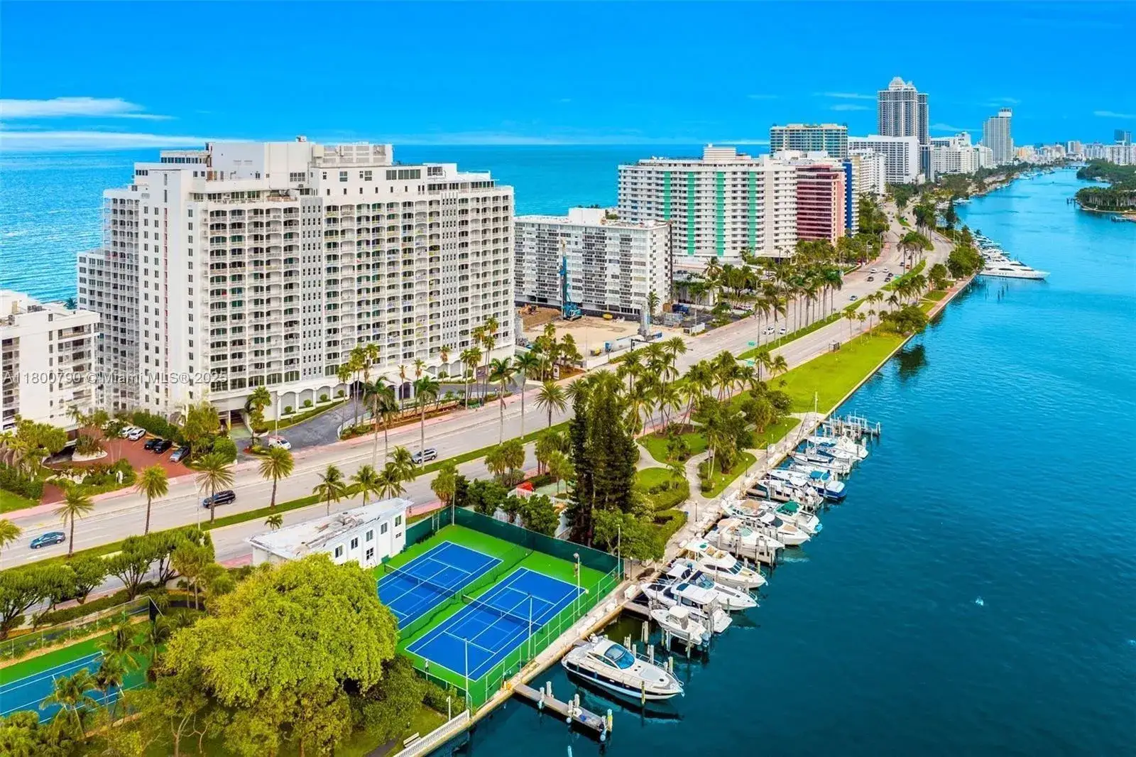 2 bedroom 2 bath Residential for sale at 5401 Collins Ave # 428, Miami Beach FL 33140