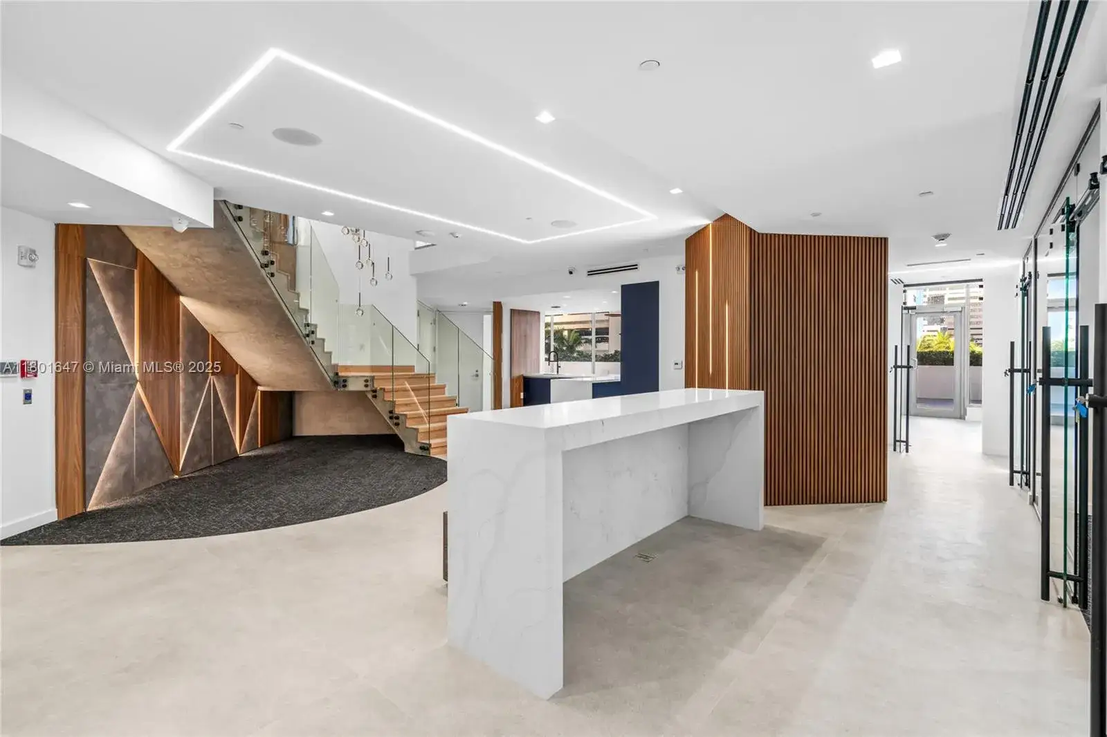 Commercial Sale for sale at 1300 Brickell Bay Dr, Miami FL 33131