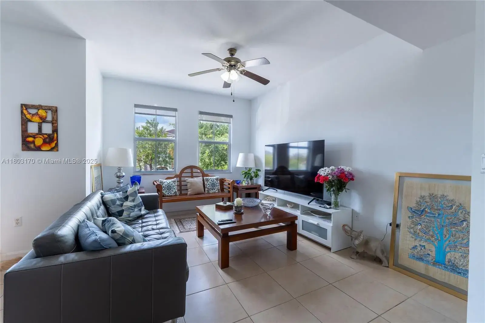 3 bedroom 2 bath Residential for sale at 11002 NW 83rd St # 213, Doral FL 33178
