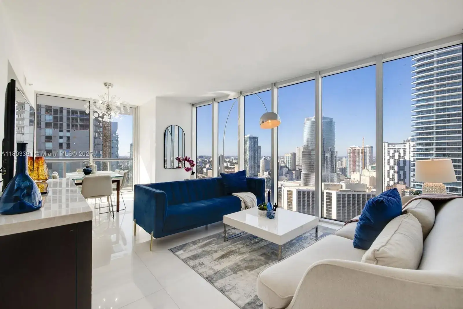 2 bedroom 2 bath Residential for sale at 485 Brickell Ave # 3504, Miami FL 33131