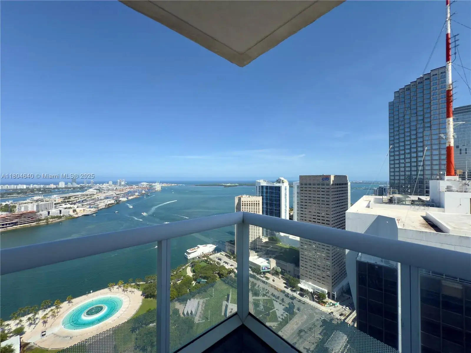 3 bedroom 2 bath Residential for sale at 50 Biscayne Blvd # 4810, Miami FL 33132