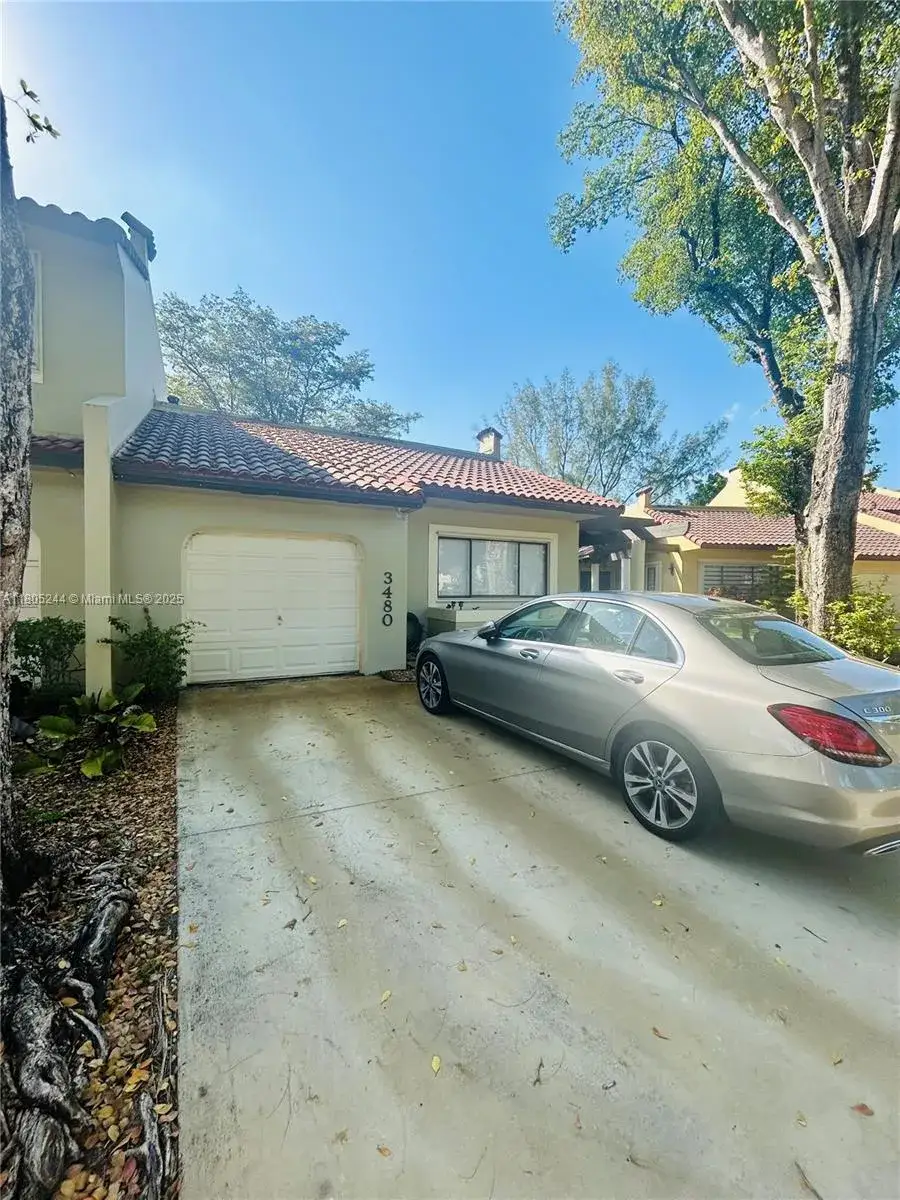 3 bedroom 2 bath Residential for sale at 3480 Torremolinos Ave # 33, Doral FL 33178