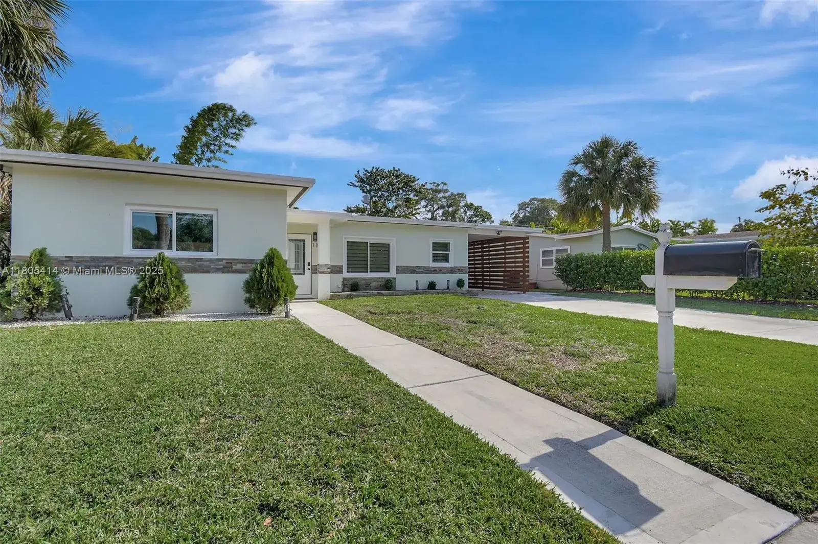 3 bedroom 2 bath Residential Lease for rent at 1100 SW 20th St, Fort Lauderdale FL 33315