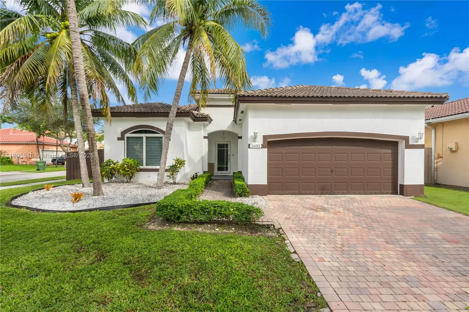3 bedroom 2 bath Residential for sale at 1601 SE 17th St, Homestead FL 33035