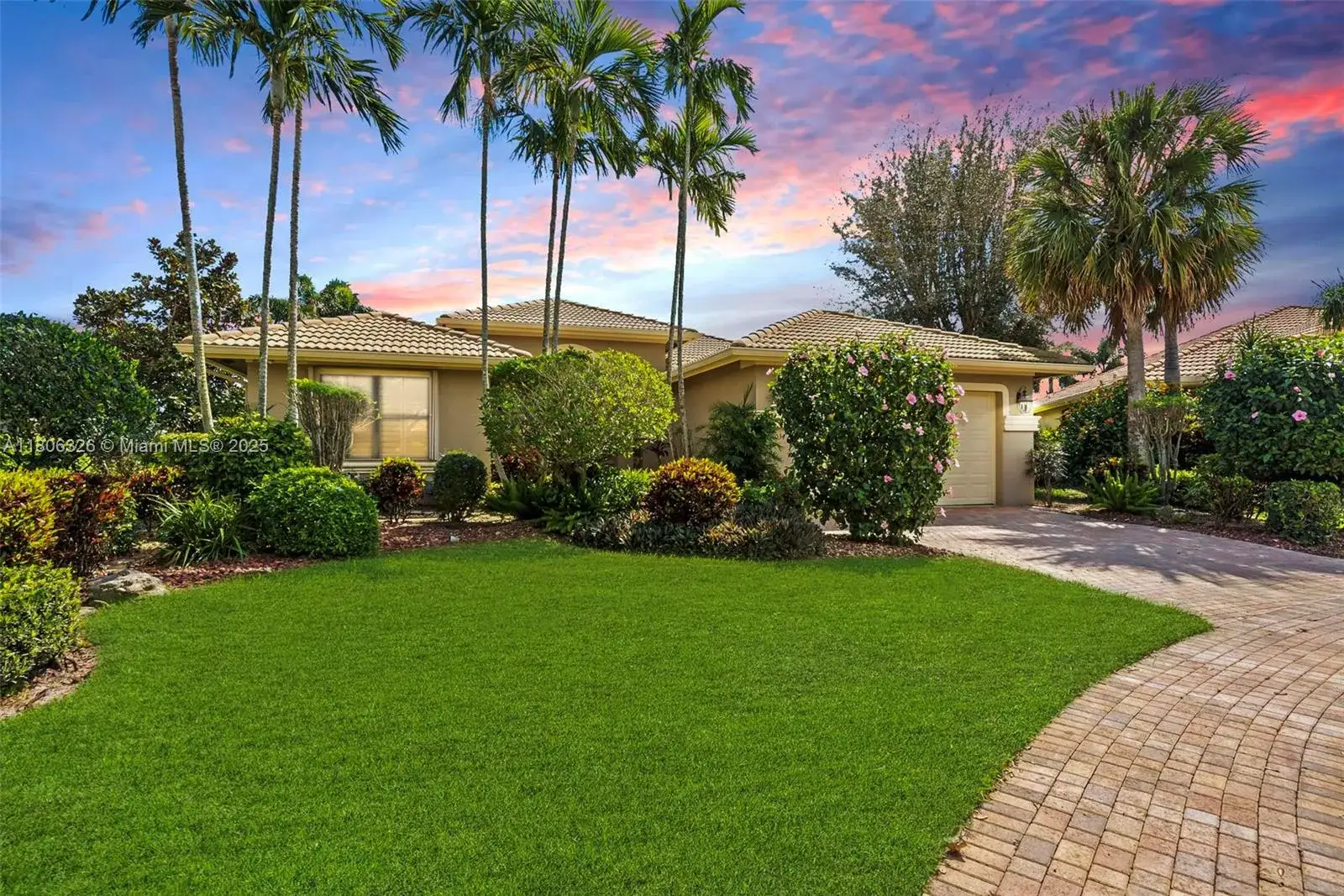 4 bedroom 2 bath Residential for sale at 11034 Via San Remo, Boynton Beach FL 33437