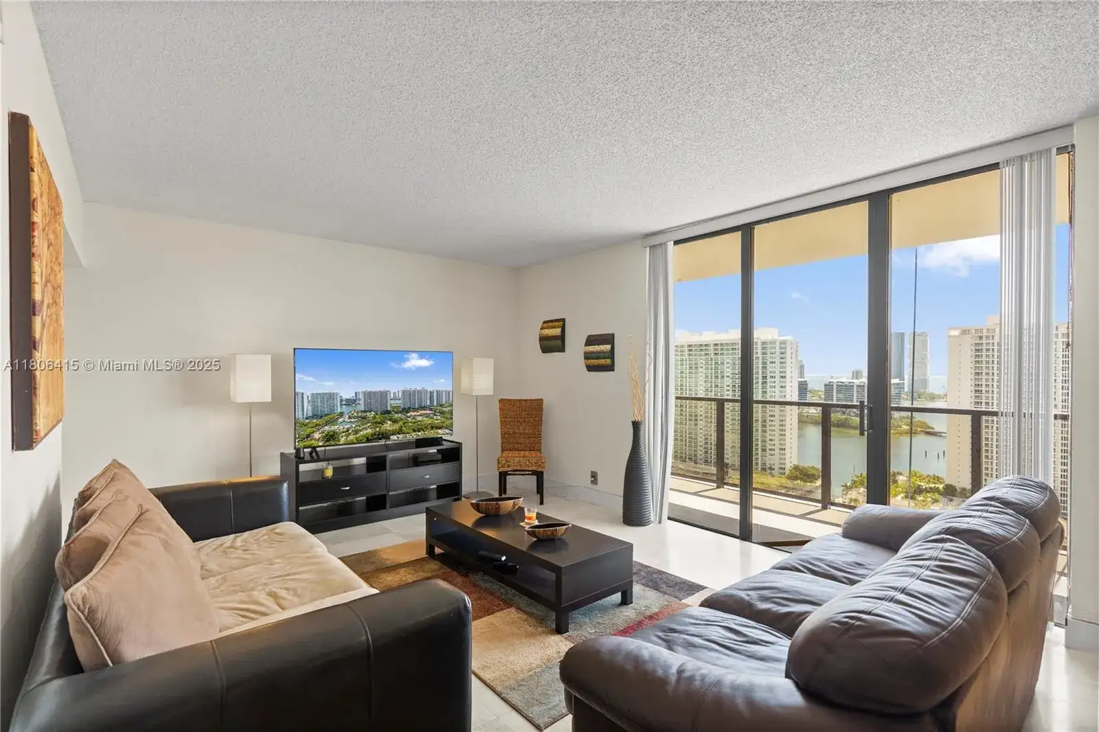 2 bedroom 2 bath Residential for sale at 18181 NE 31st Ct, Aventura FL 33160