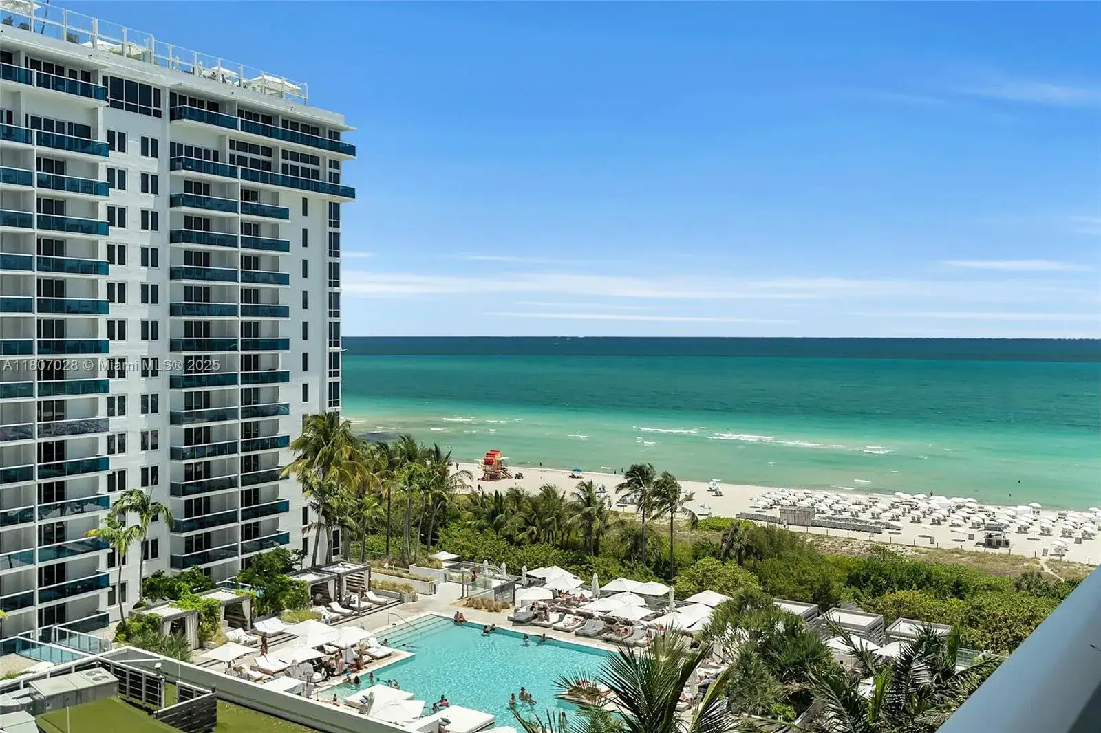 1 bedroom 1 bath Residential for sale at 2301 Collins Ave # 1019, Miami Beach FL 33139