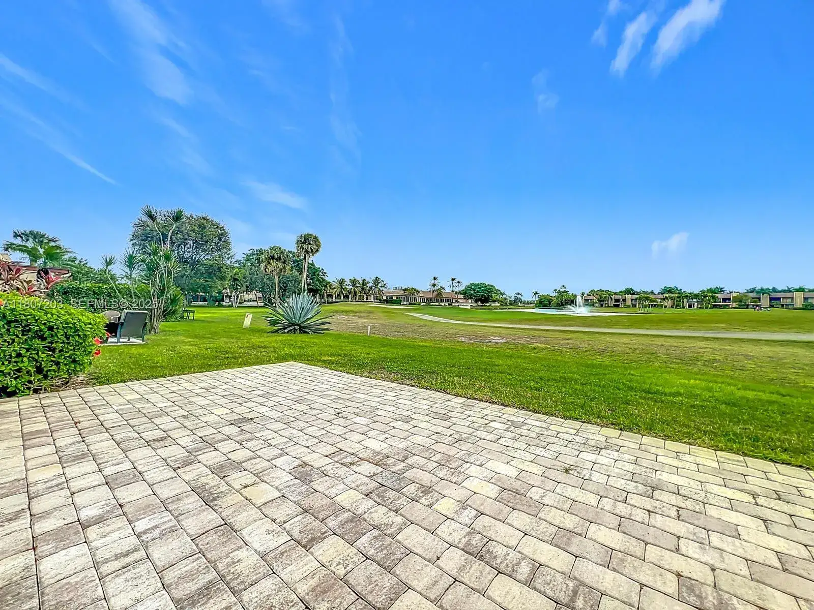 3 bedroom 2 bath Residential for sale at 4545 Luxemburg Ct # 103, Lake Worth FL 33467