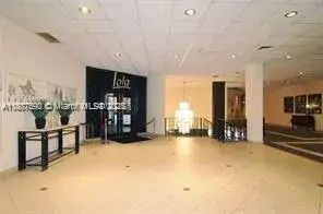 2 bedroom 2 bath Residential Lease for rent at 5555 Collins Ave # 14U, Miami Beach FL 33140
