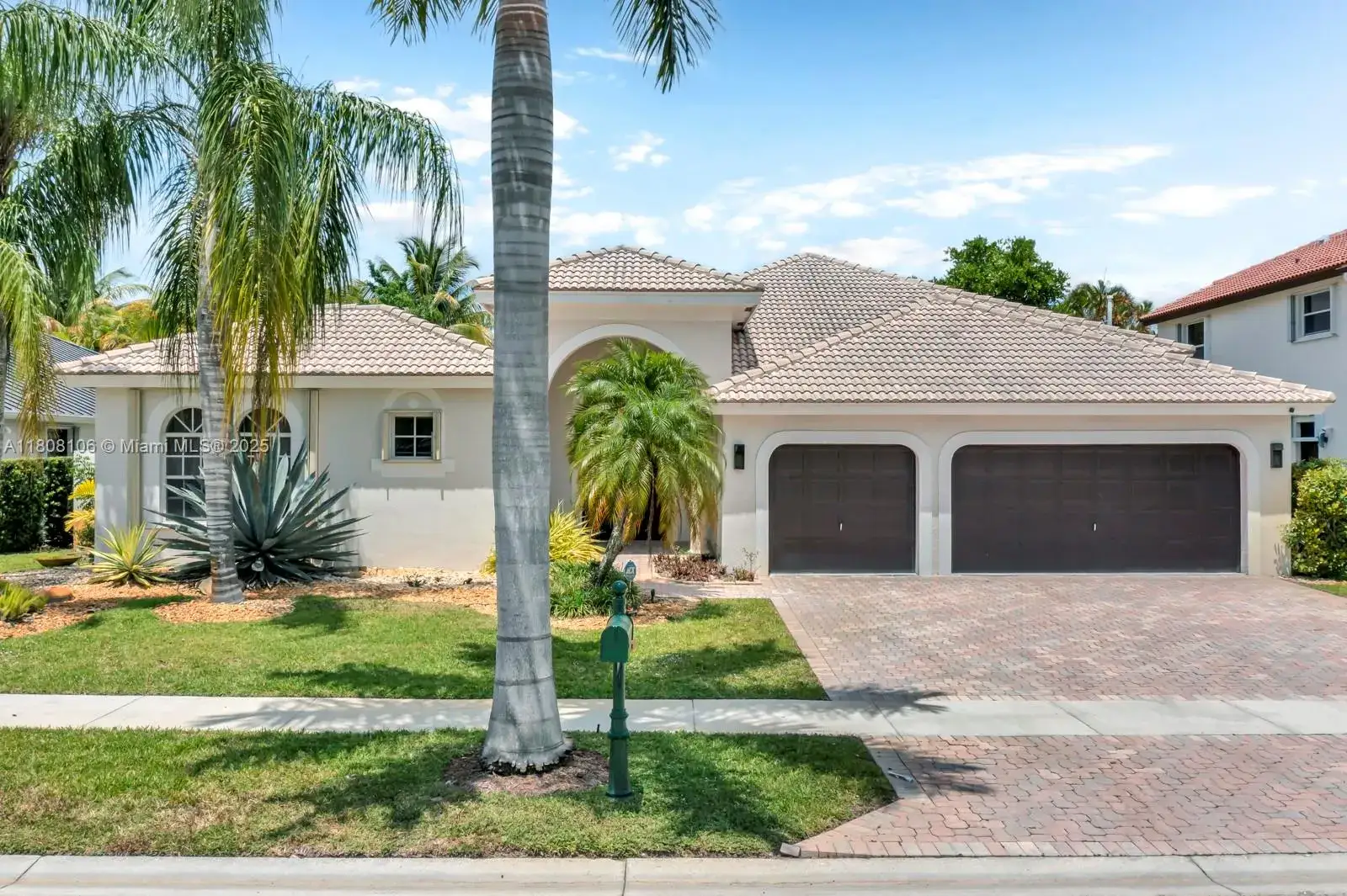 4 bedroom 3 bath Residential for sale at 18621 SW 39th Ct, Miramar FL 33029