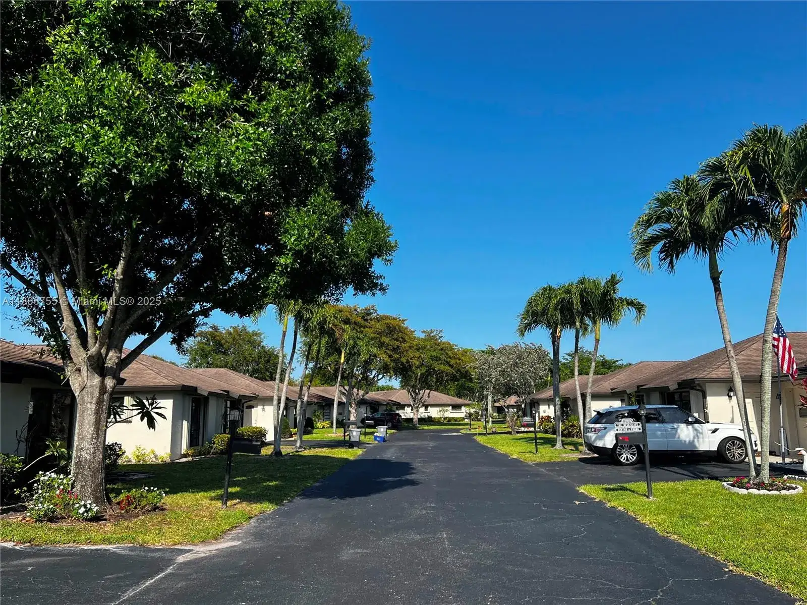 2 bedroom 2 bath Residential for sale at 10198 Dovewood Ln # A, Boynton Beach FL 33436