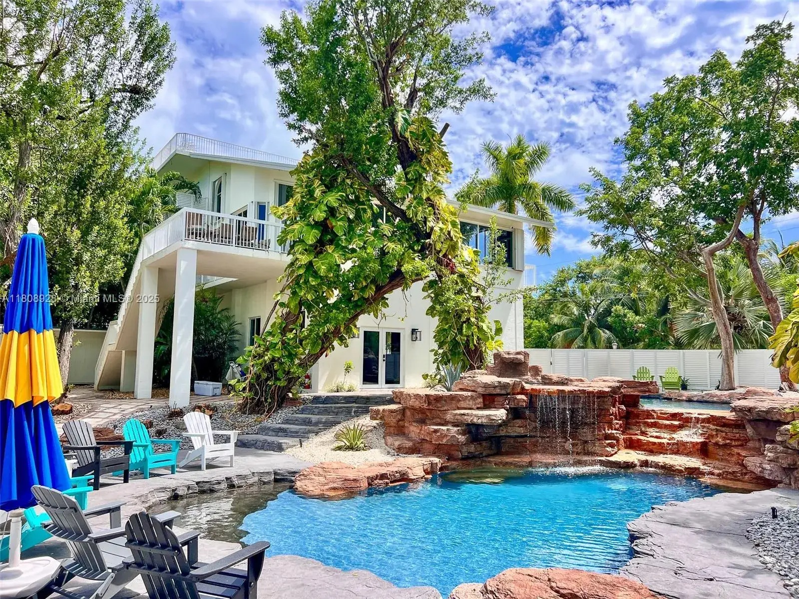 4 bedroom 3 bath Residential for sale at 168 Indian Mound Trl, Islamorada FL 33070
