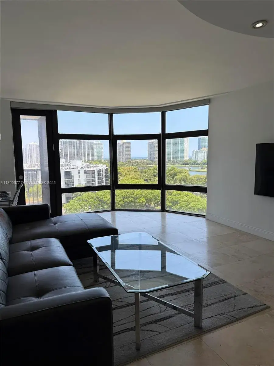 2 bedroom 2 bath Residential for sale at 3375 N Country Club Dr # 1004, Aventura FL 33180