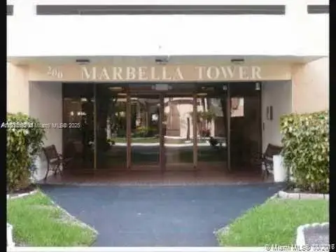 2 bedroom 2 bath Residential Lease for rent at 200 178th Dr # 505, Sunny Isles Beach FL 33160