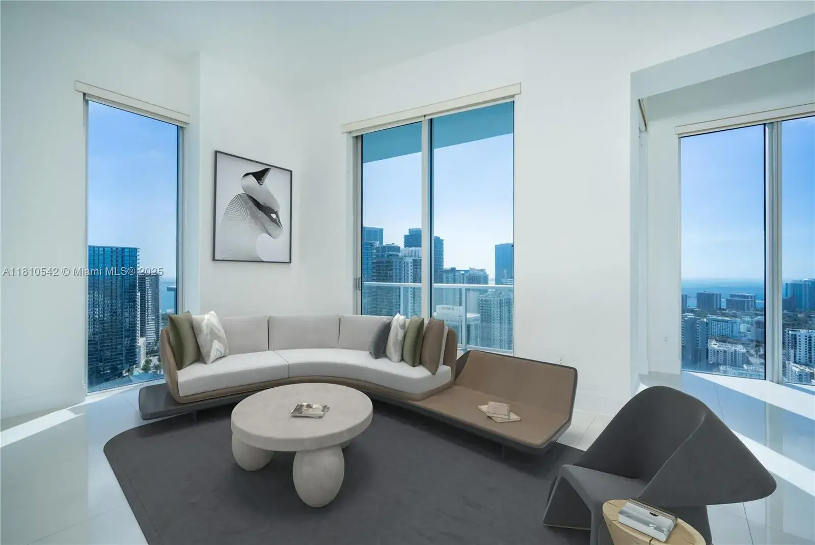 2 bedroom 2 bath Residential for sale at 185 SW 7th St # 4412, Miami FL 33130