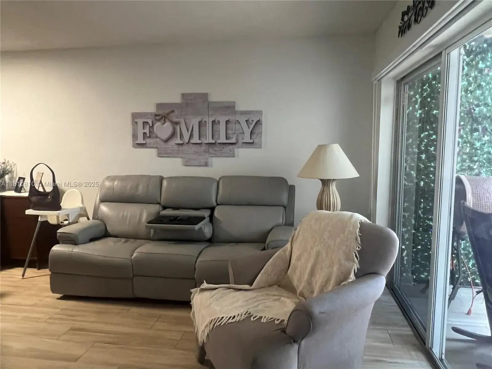 3 bedroom 2 bath Residential Lease for rent at 15711 SW 137th Ave # 101, Miami FL 33177