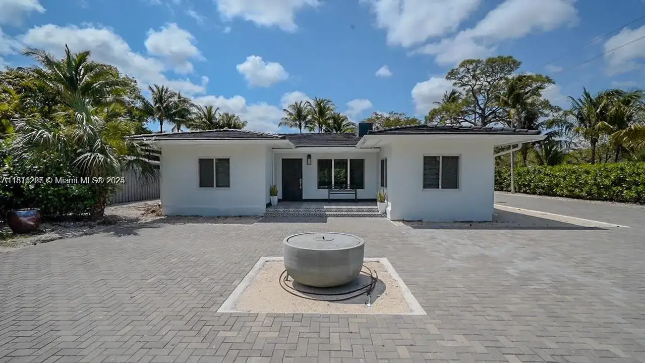 4 bedroom 3 bath Residential for sale at 8390 SW 64th St, Miami FL 33143
