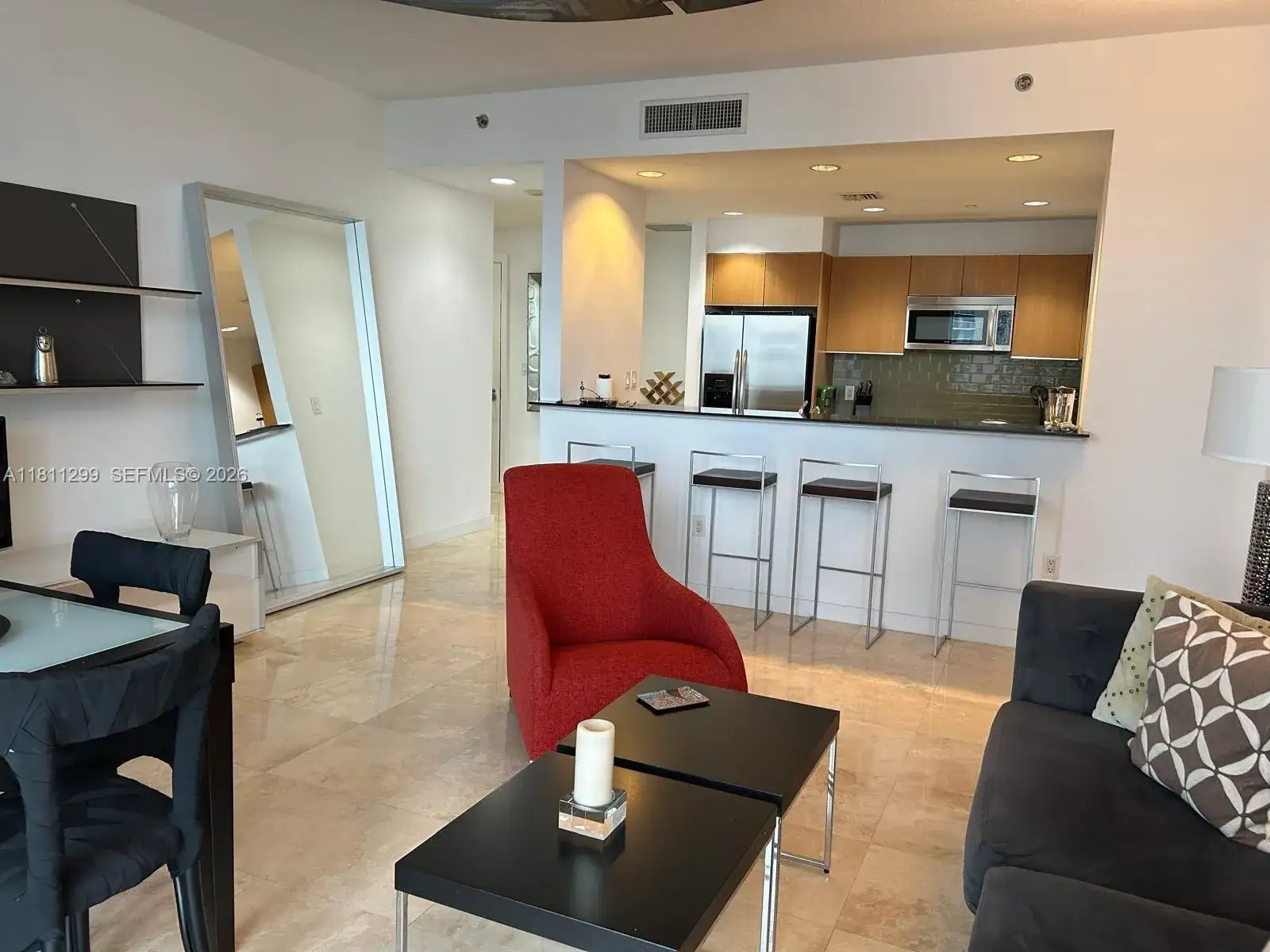1 bedroom 1 bath Residential for sale at 1050 Brickell Ave # 3102, Miami FL 33131