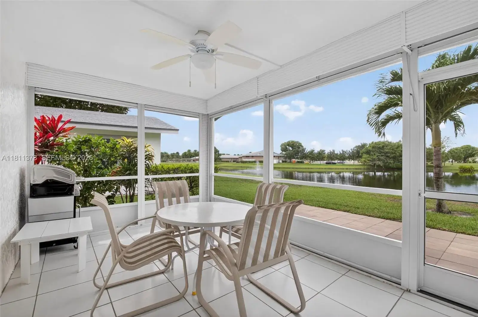 2 bedroom 2 bath Residential for sale at 3810 Rowena Cir, West Palm Beach FL 33417