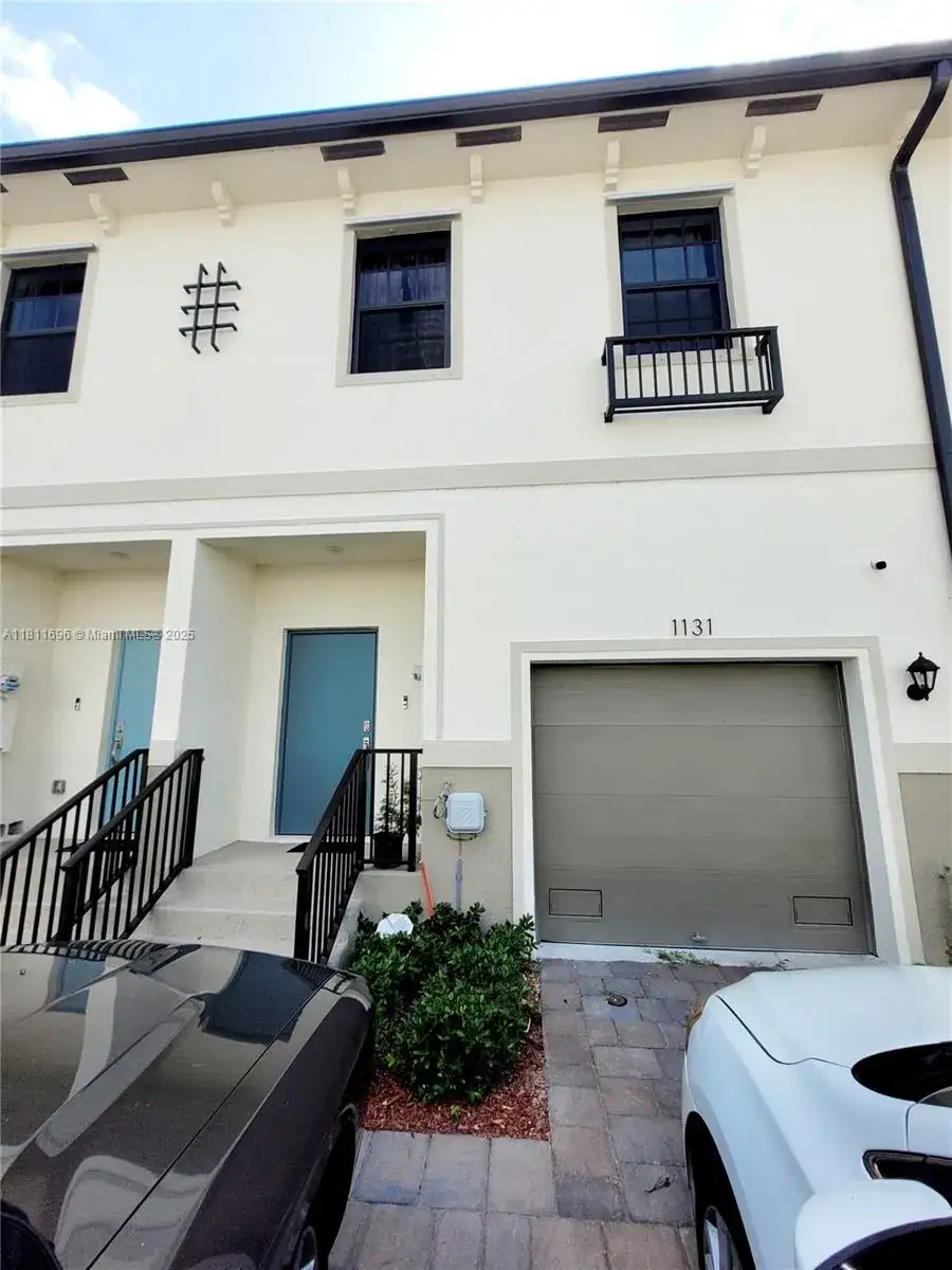 3 bedroom 2 bath Residential for sale at 1131 SW 7th Ct, Florida City FL 33034